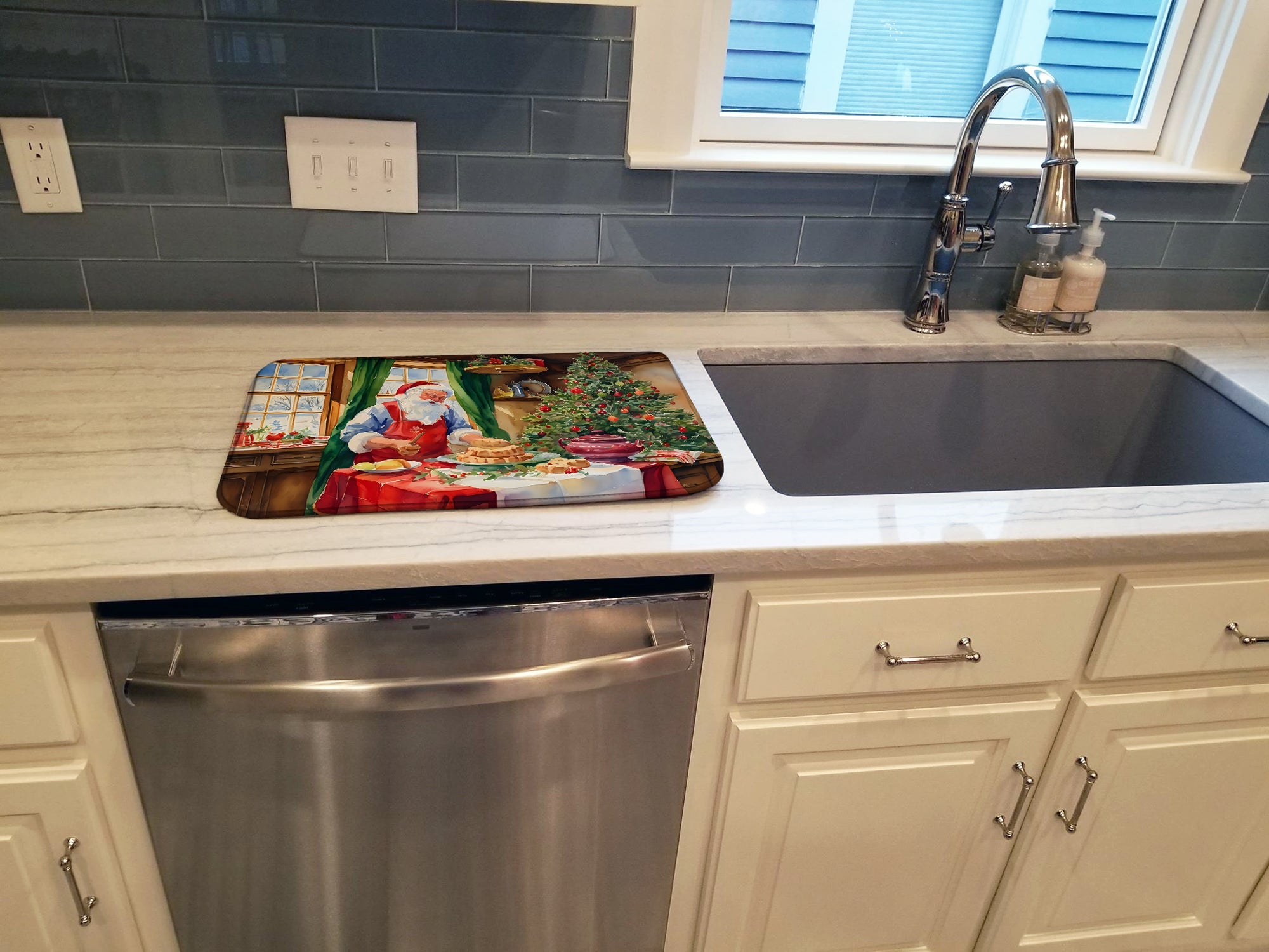 Cookies with Santa Claus Papa Noel Dish Drying Mat